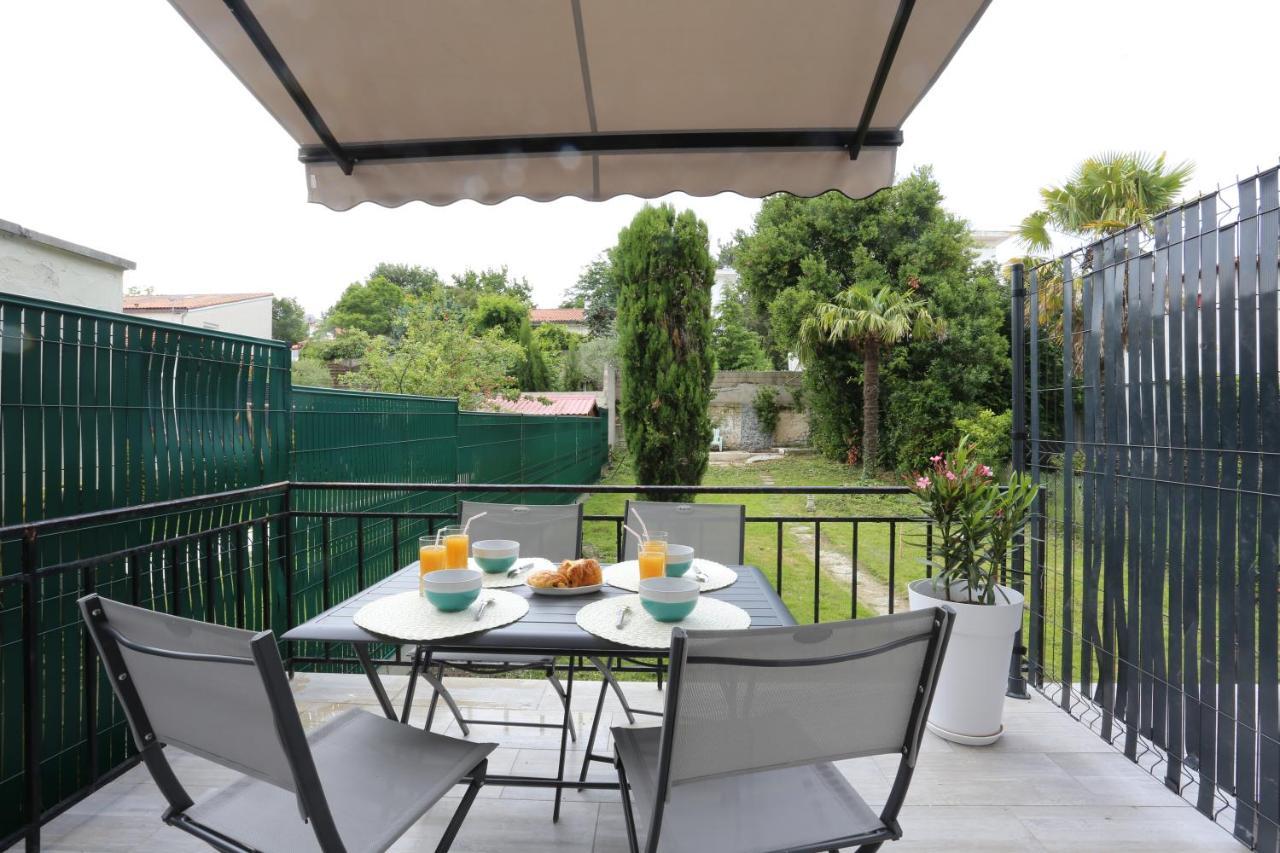 T2 Avec Terrasse / 10Mn Grande Plage Роаян Екстериор снимка